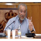 Julio Anguita: 'Asistimos a la muerte de la democracia'