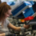 Los costes laborales en España son bajos y están estancados